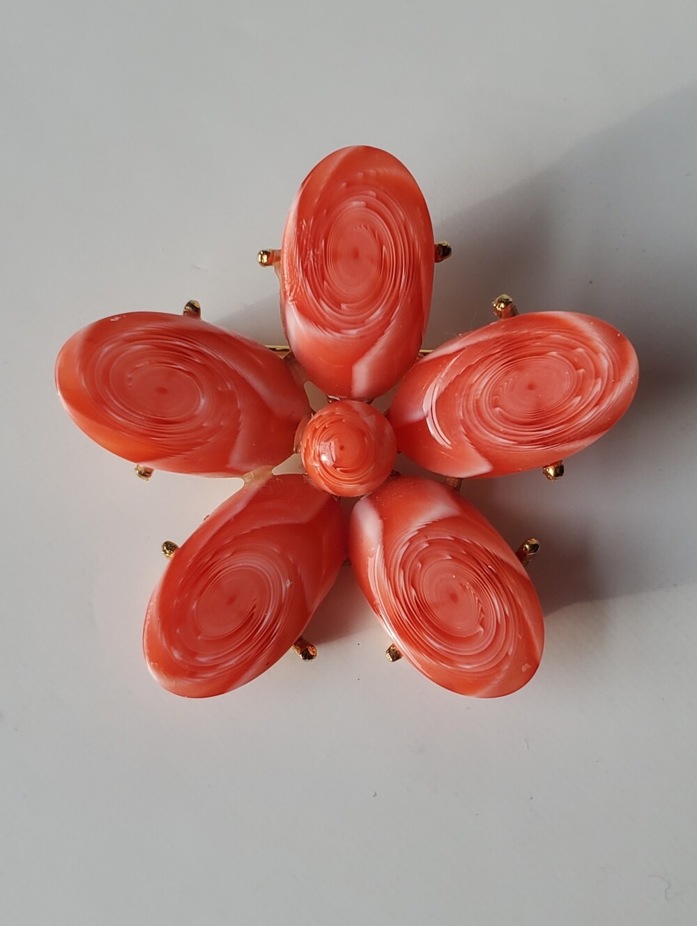 Vintage MCM Faux Coral Salmon Pink Swirl Flower Brooch Pin with Gold Tone Back